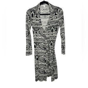 Diane von Furstenberg Dress Black White New Jeanne Two Silk Jersey Wrap Size 2